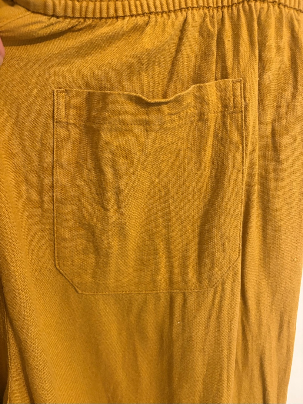 Old Navy Women’s Wide-Leg Linen Pants - Picture 3 of 4